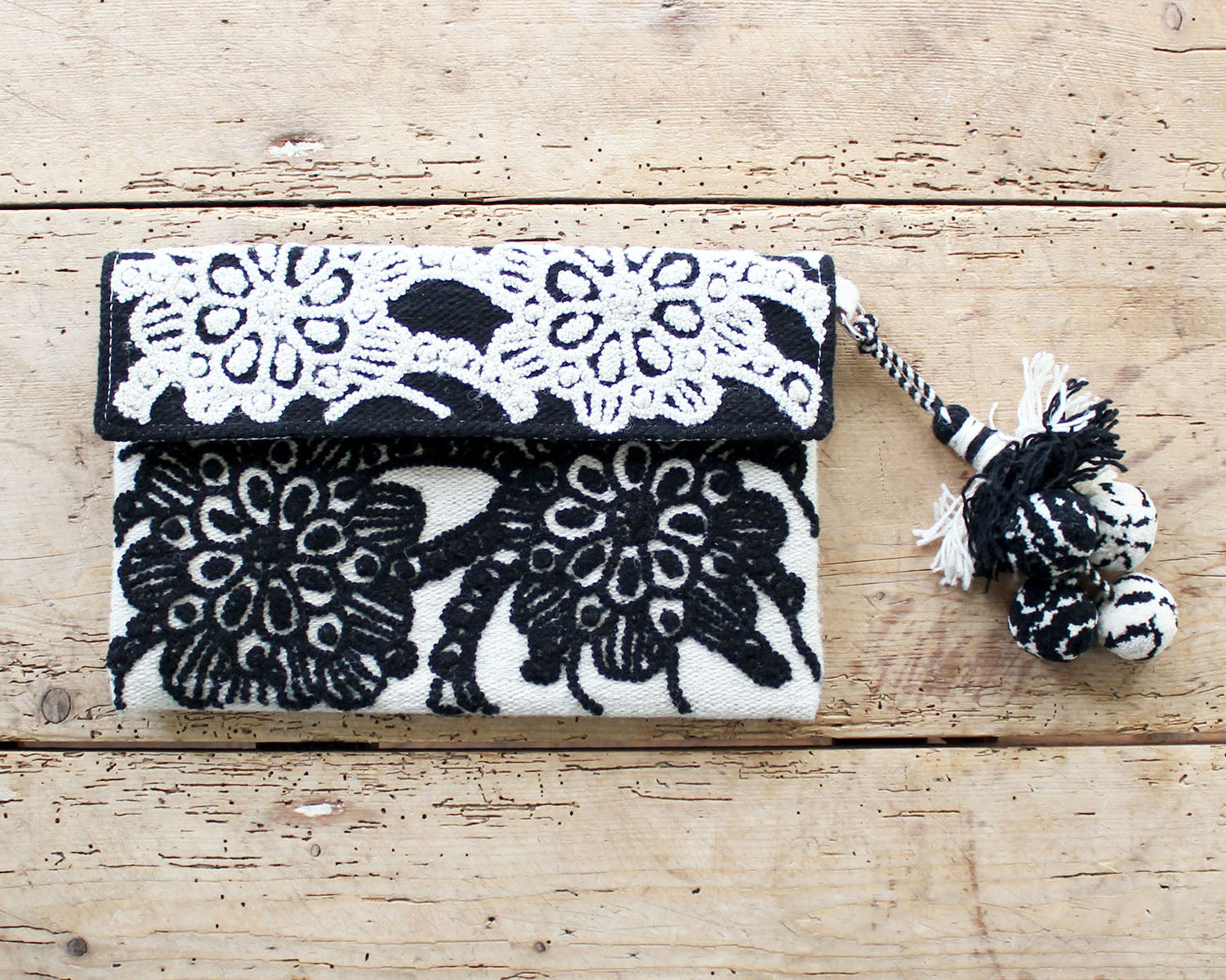 Dahlia Embroidered Wool Handbag